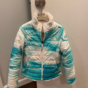 The North Face reversible girls mossbud swirl jacket